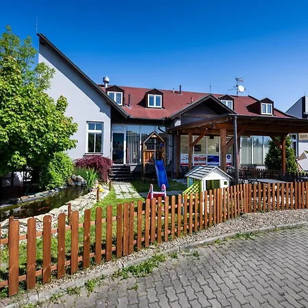 Szálloda & Centrum Palmira Uherský Brod